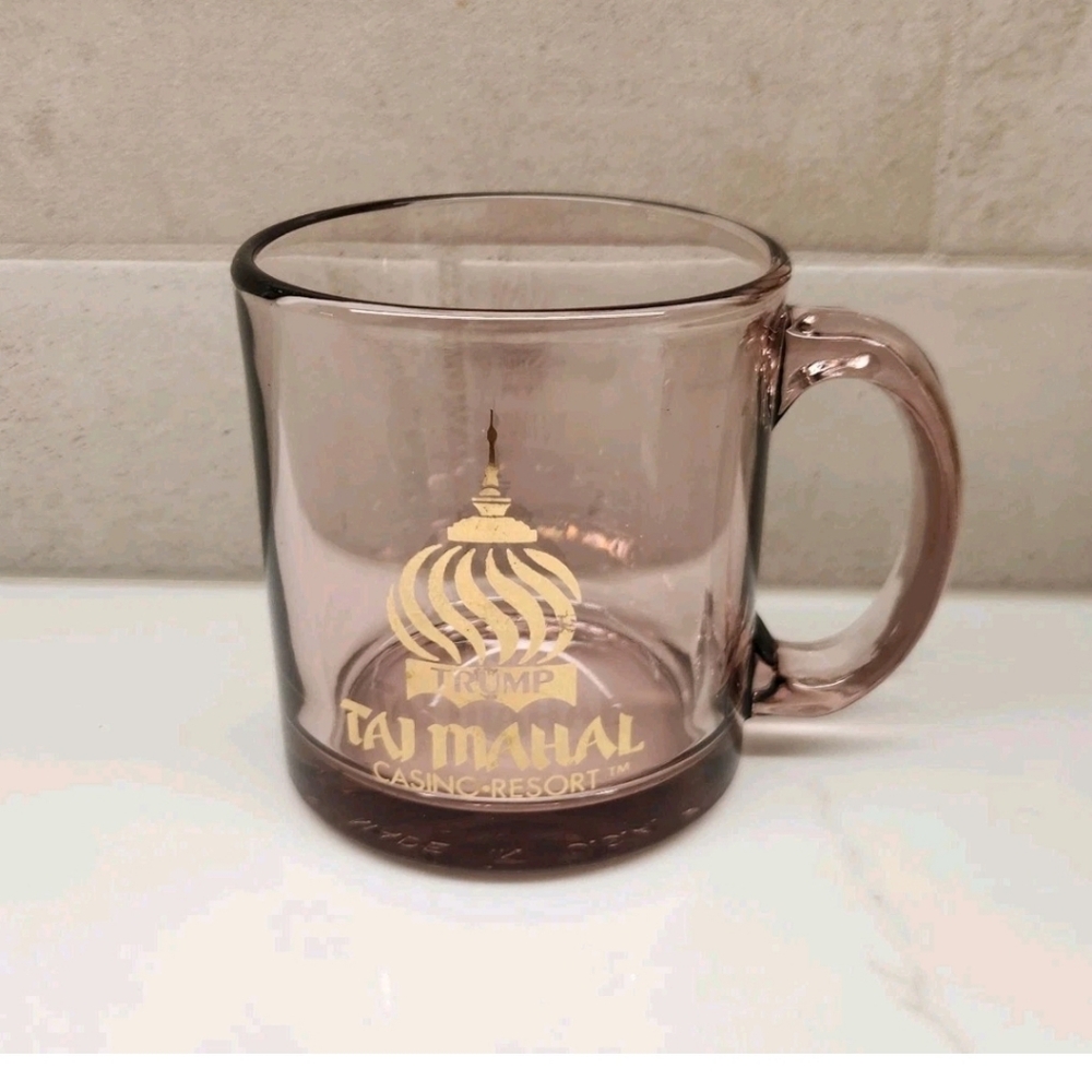 Trump Taj Mahal Casino Resort Atlantic City NJ Pink Clear Glass Mug Made USA